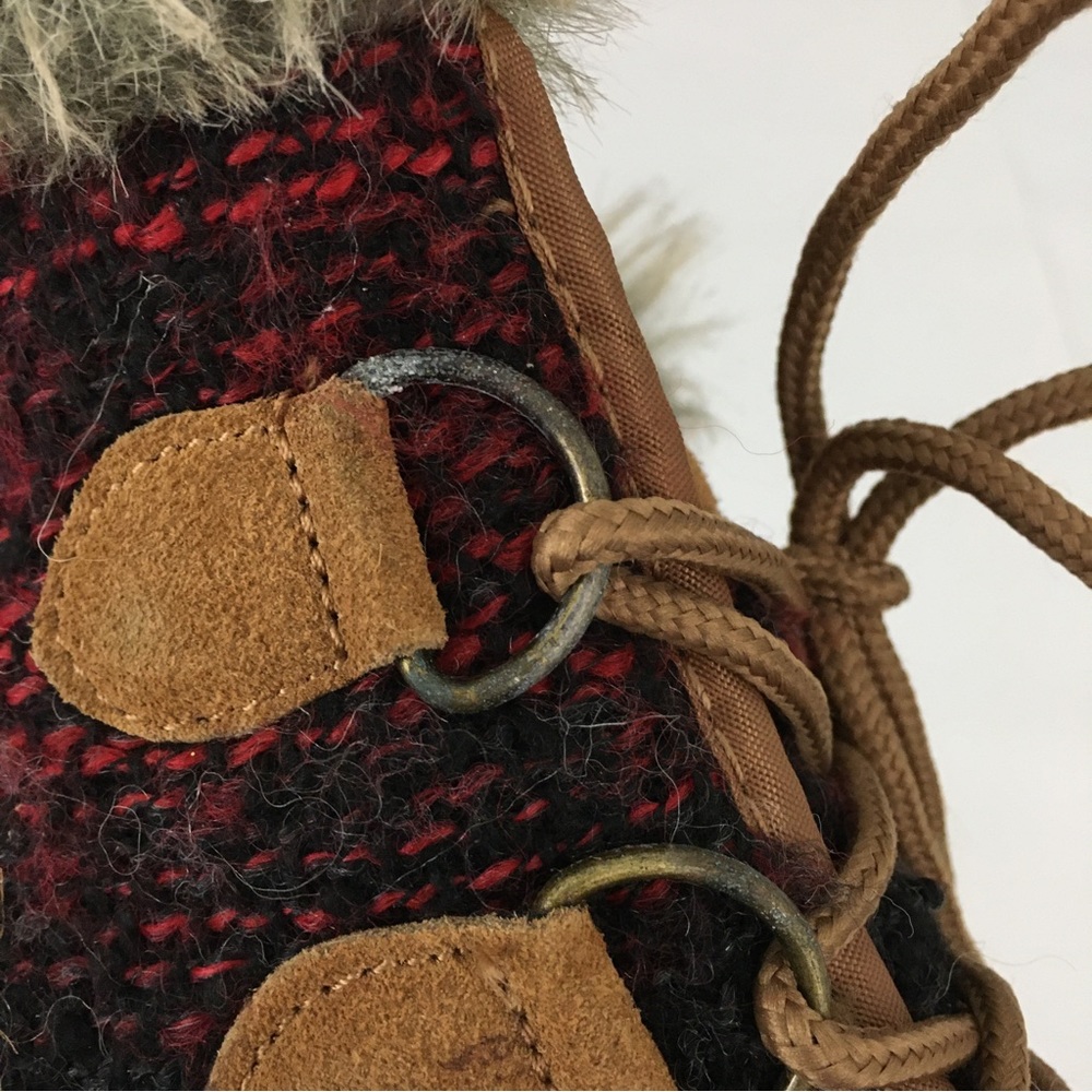 Totes Faux Fur Plaid Cloth Lace Up Winter Duck Boots Lynn Tan Size 7 M - Picture 13 of 13